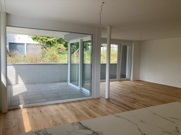 Helle,grosszügige 3.5 Zimmer-Eigentumswohnung mit Mietverhältnis 3