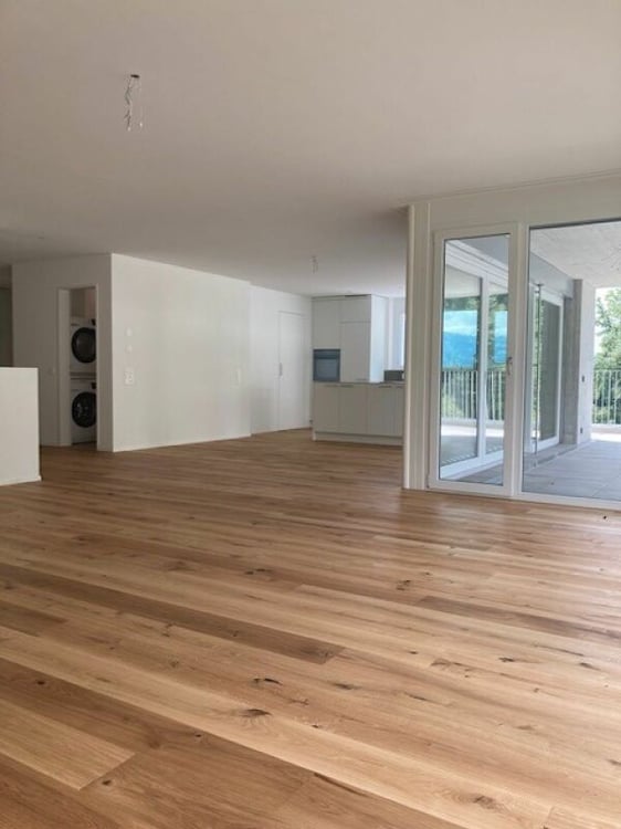Grosszügige, helle 4.5 Zimmer-Eigentumswohnung Maisonette mit Mietverhältnis 11