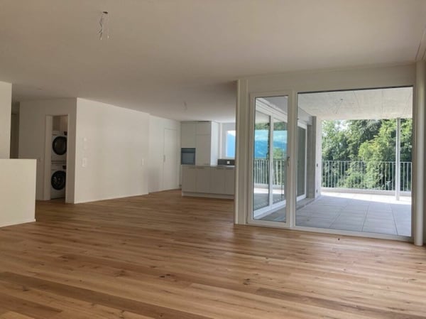 Grosszügige, helle 4.5 Zimmer-Eigentumswohnung Maisonette mit Mietverhältnis 10