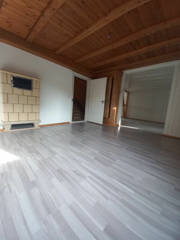 Heimliges 6.5 Zimmer - Haus inkl. Garage
