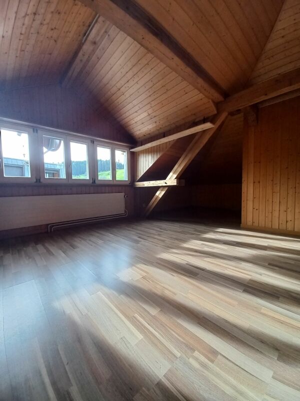 Heimliges 6.5 Zimmer - Haus inkl. Garage