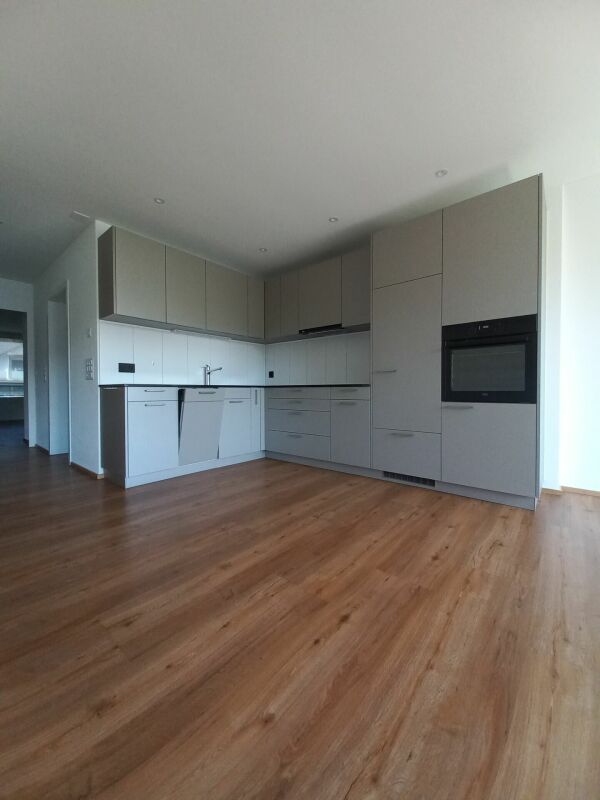 Helle 3.5 Zimmer-Wohnung