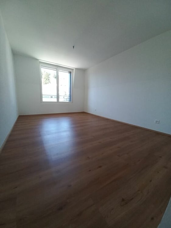 Helle 3.5 Zimmer-Wohnung 6
