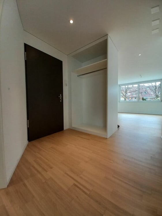 Attraktive 3.5 Zimmerwohnung im Erdgeschoss zu vermieten 5
