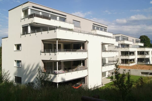 *2.5 Zi.-SITZPLATZ-Wohnung - grosszügig mit tollem Ausbau!* 1