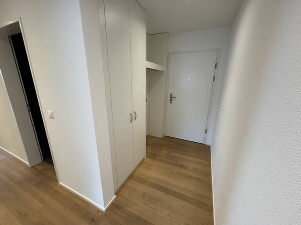 *helle und gut gelegene 3.5 Zimmerwohnung* 9