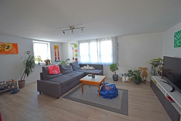 Wohn- und Geschäftshaus an zentraler Lage 3