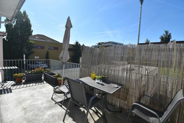 Wohn- und Geschäftshaus an zentraler Lage 7