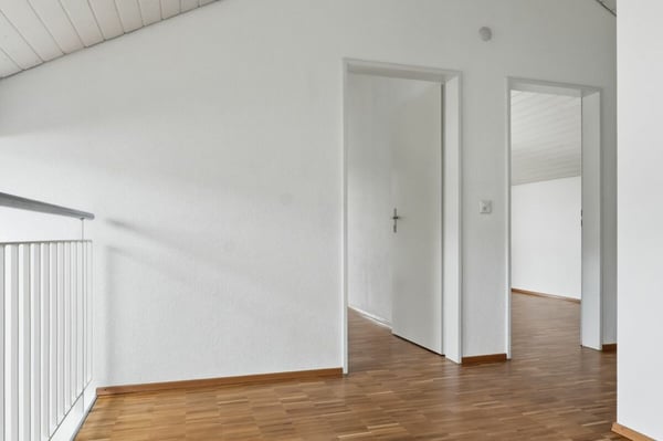 Moderne & helle 1.5-Zimmer-Maisonette-Wohnung an zentraler Lage 10