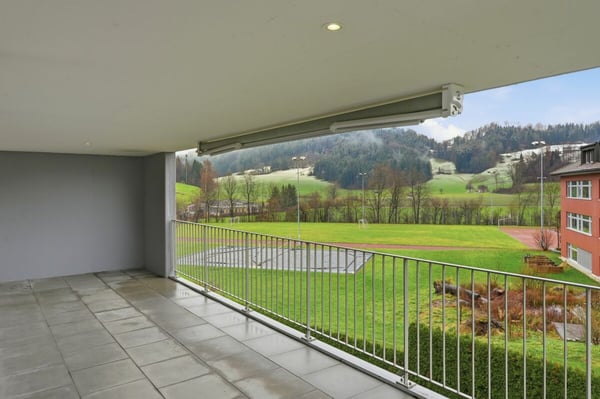 Moderne & helle 1.5-Zimmer-Maisonette-Wohnung an zentraler Lage 4