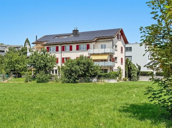 schöne und grosszügige 5 1/2 Zimmer-Maisonette-Wohnung mit Cheminée 10