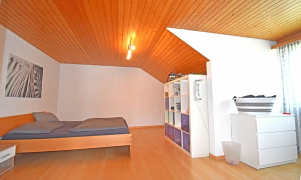 2.5-Zimmer-Dachgeschosswohnung in Schwarzenbach 5