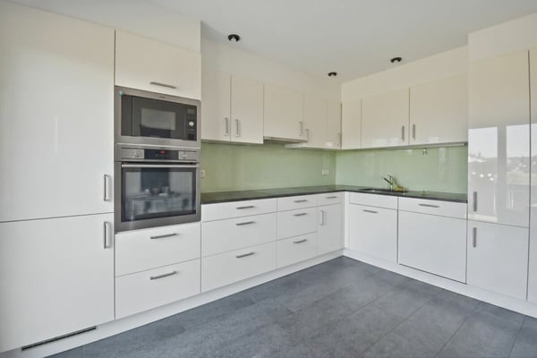 Moderne 4.5-Zimmer-Wohnung mit praktischem Zusatzraum 3