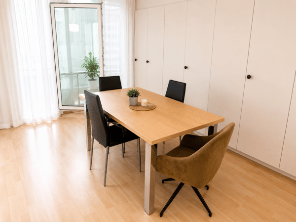 Charmante 1.5-Zimmer-Wohnung mit Balkon 2