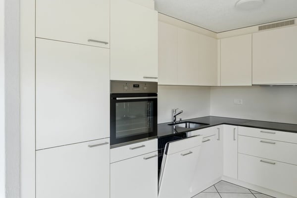 Helle 6.5-Zimmer-Maisonettewohnung mit Balkon in familienfreundlichem Quartier 2