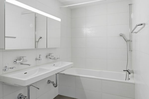 Helle 6.5-Zimmer-Maisonettewohnung mit Balkon in familienfreundlichem Quartier 8