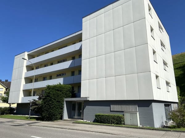 Geräumige und preiswerte 4.5 Zimmer-Wohnung 9