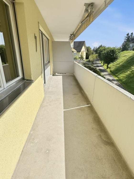 Helle 2½-Zimmer-Wohnung mit Balkon in Flawil 7