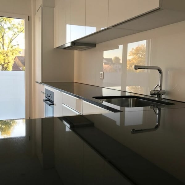 Topmoderne 4-1/2 Zimmer-Wohnung zu vermieten 1