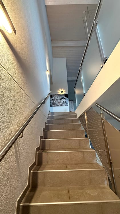 Moderne 1.5-Zimmer-Maisonette-Wohnung mit Garage in Recherswil 13