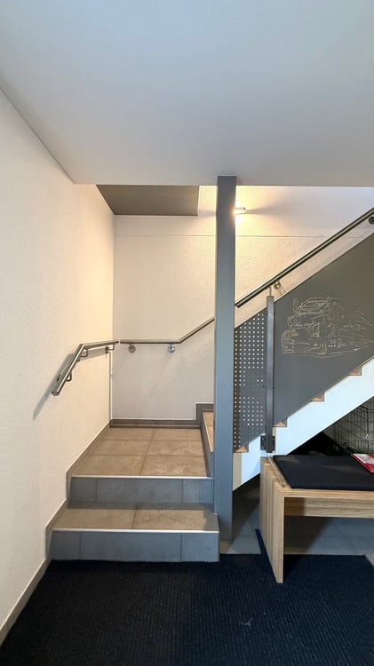 Moderne 1.5-Zimmer-Maisonette-Wohnung mit Garage in Recherswil 14