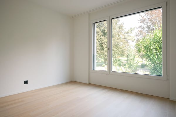 Grosszügige und moderne 4.5-Zimmerwohnung mit Gartensitzplatz 4