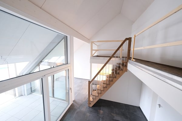 Moderne 1.5-Zimmer-Wohnung mit Galerie im DG 3