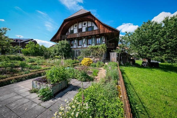 Bauernhaus mit 2 Wohnungen auf 3'935 m2 13
