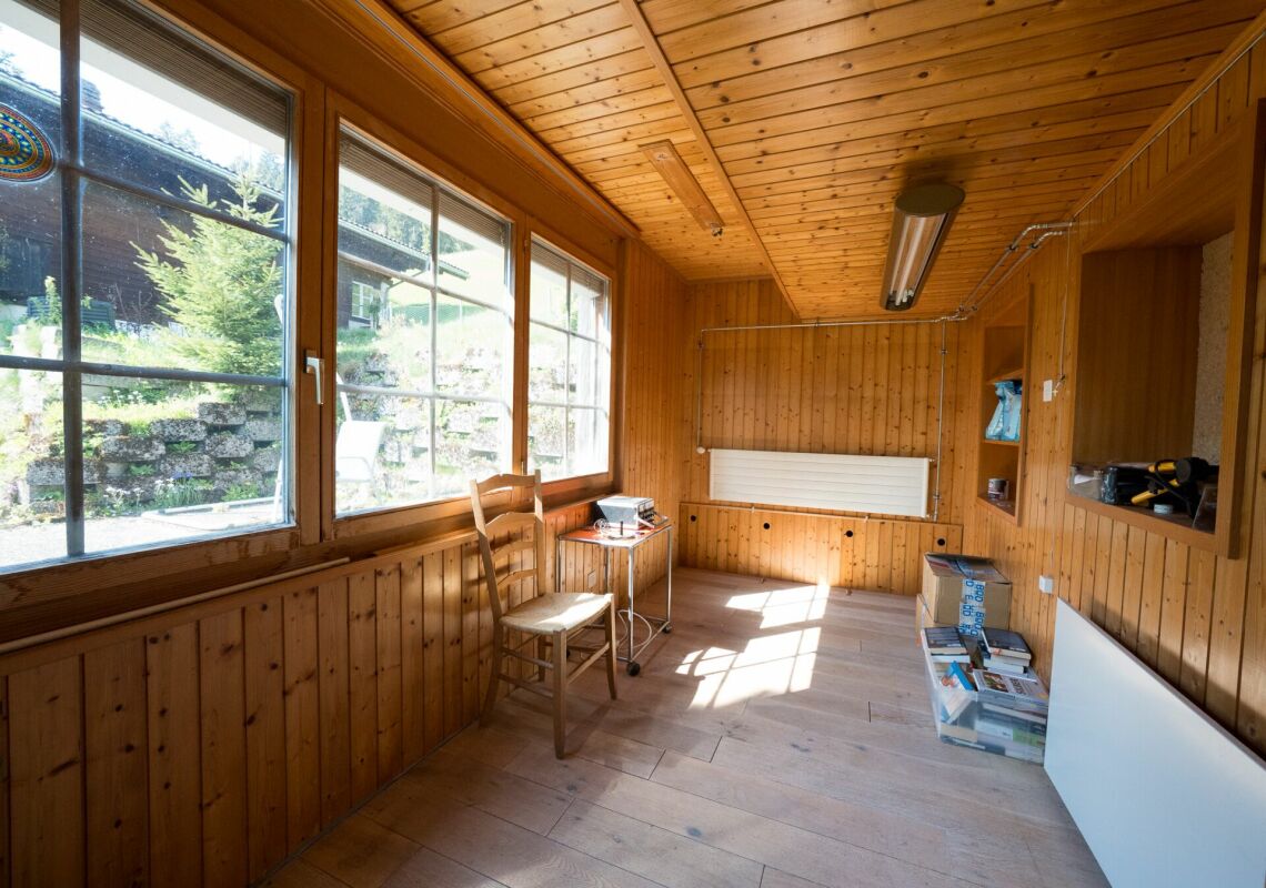 Zwei Wohnhäuser inklusive Atelier und Laden