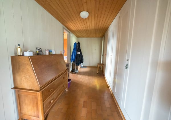 Ehemaliges Schulhaus Hindten 36