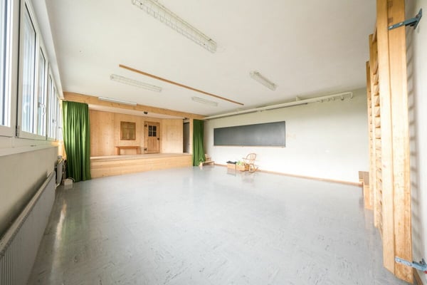 Ehemaliges Schulhaus Hindten 15