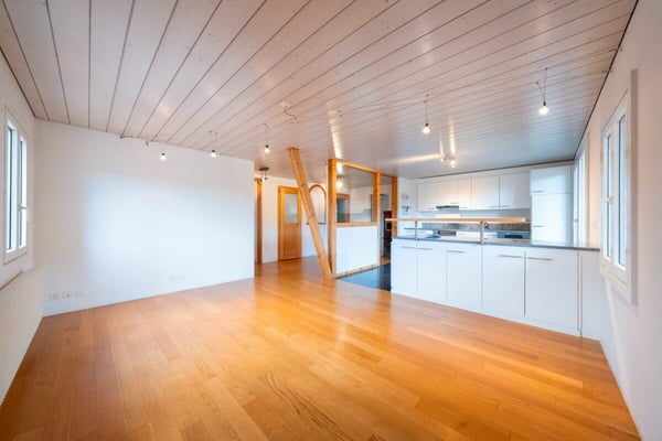 Grosszügige 3.5-Zimmer-Dachwohnung 3