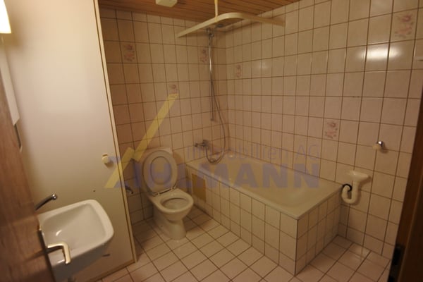 Mehrfamilienhaus mit Restaurant 5