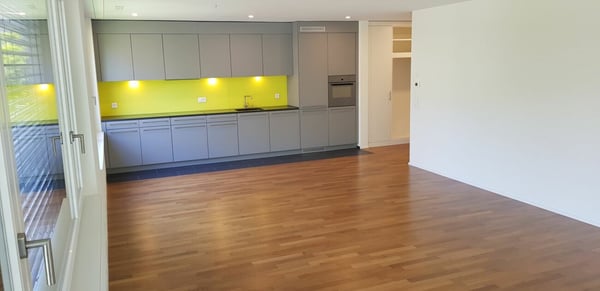 Ihre moderne 1.5 Zimmerwohnung mit grossem Balkon 2