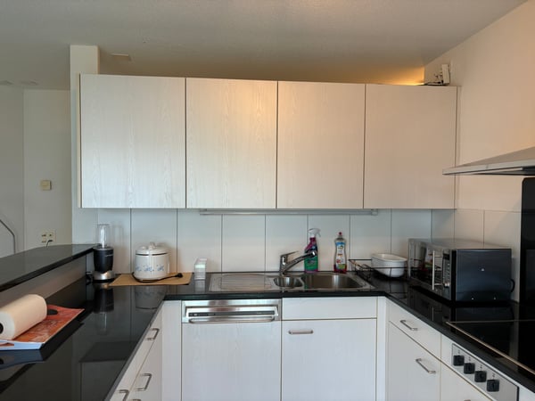 1.5-Zimmer-Wohnung - möbliert - mit Balkon in Buchs Zürich 11