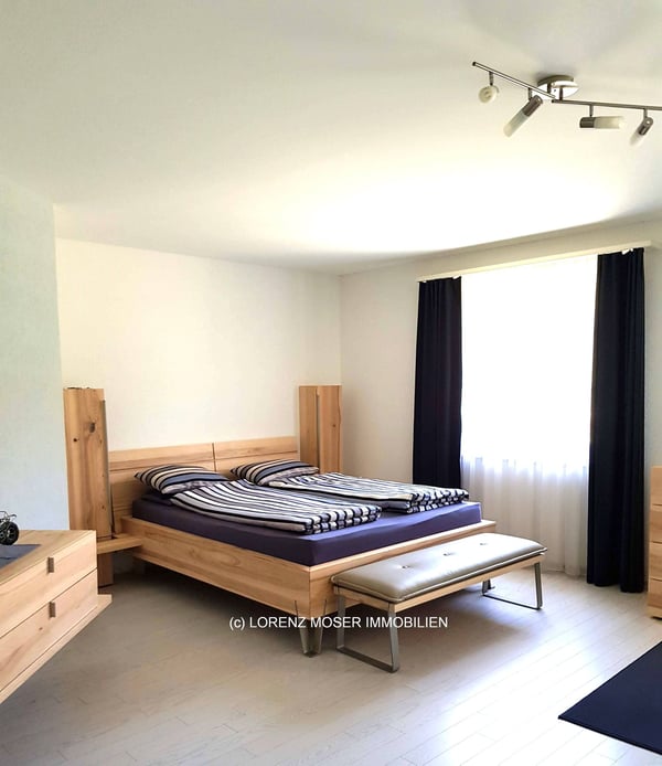 Charmantes Einfamilienhaus mit malerischem Ausblick in Böztal 8