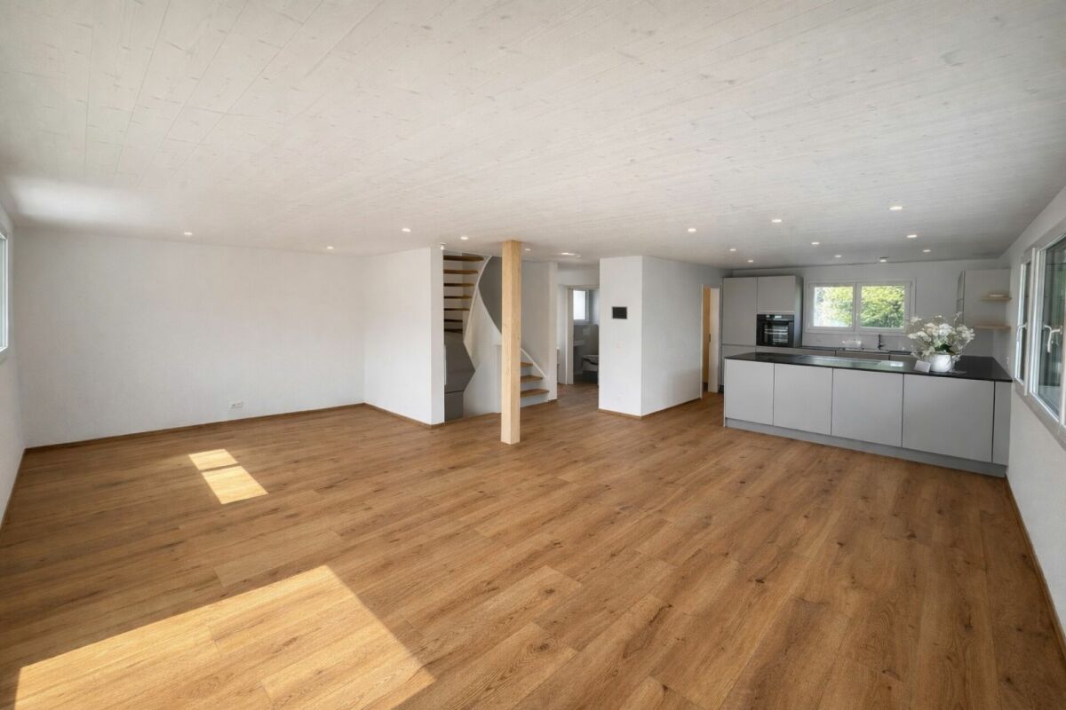 Modernes Einfamilienhaus mit hochwertigem Ausbau und intelligentem Loxone Smart  Home