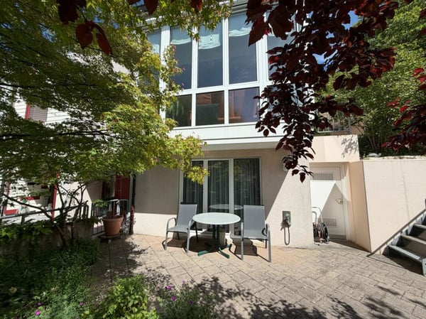 Gepflegte Doppelhaushälfte an leicht erhöhter, sonniger Lage mit unverbaubarer Aussicht 12