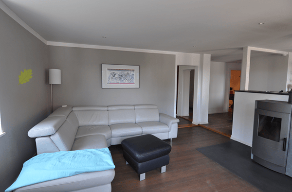 Charmantes 1-Zimmer-Einfamilienhaus in ruhiger Lage von Remigen 3