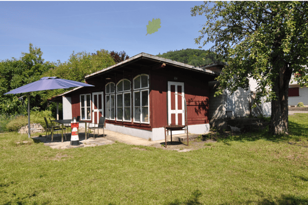 Charmantes 1-Zimmer-Einfamilienhaus in ruhiger Lage von Remigen 12