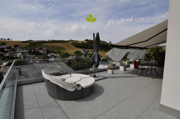 Moderne 3.5-Zimmer-Attikawohnung mit Panoramablick in Bözen