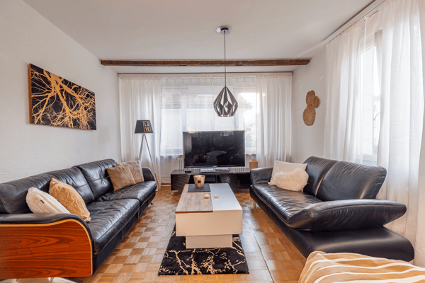 Möblierte 1.5-Zimmer-Wohnung mit Balkon und Garage in Arbon 9