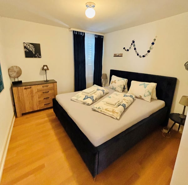 Möblierte 1.5-Zimmer-Wohnung mit Balkon und Garage in Arbon 3