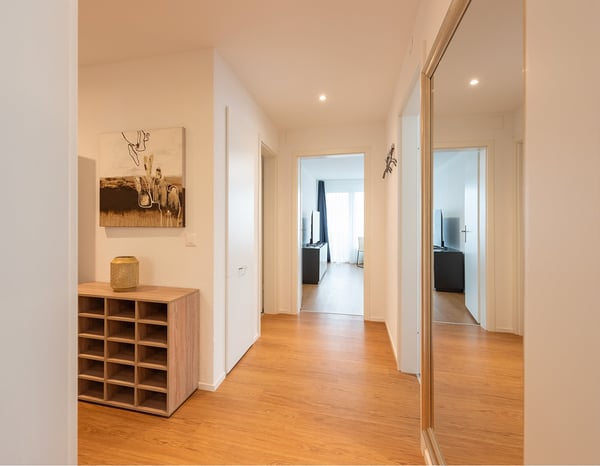 Gemütliche möblierte 2-Zimmer-Wohnung am Lindenrain in Bern 2