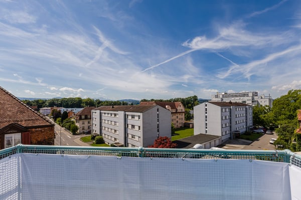 Möblierte 1.5-Zimmer-Wohnung mit Balkon in Arbon 5
