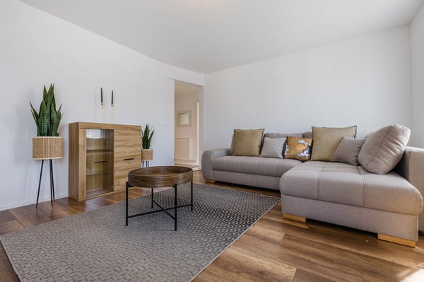 Möblierte 1.5-Zimmer-Wohnung mit Balkon in Arbon 2