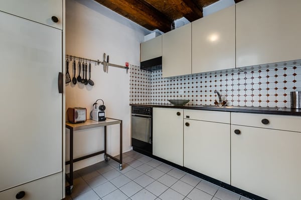 Möblierte 1.5-Zimmer-Wohnung mit Balkon und Tiefgarage in Arbon 4