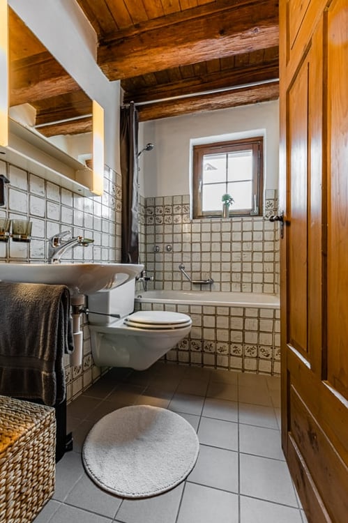 Möblierte 1.5-Zimmer-Wohnung mit Balkon und Tiefgarage in Arbon 5