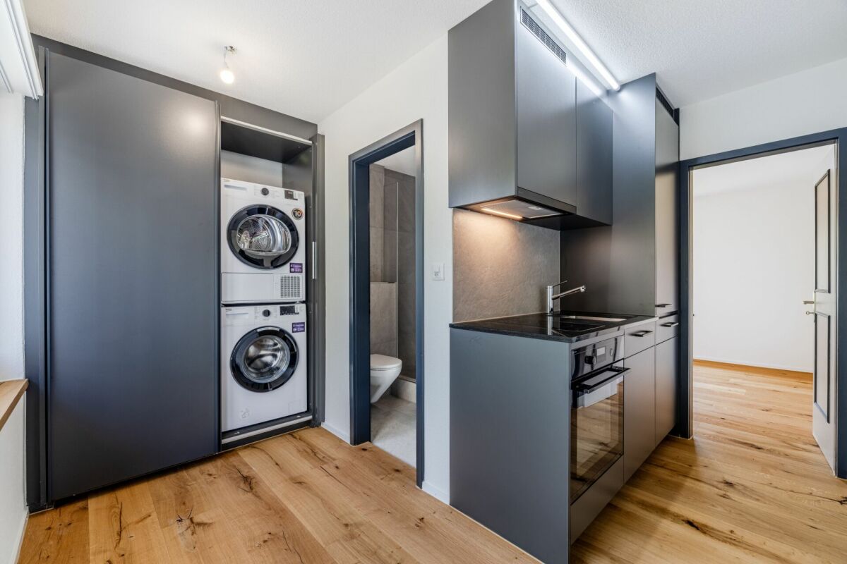 Bild Klein aber Oho: totalsanierte 2.5 Zimmer Wohnung mit Vollausstattung