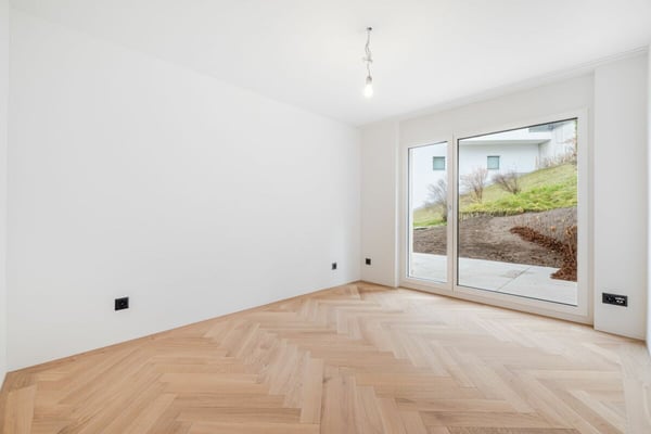 luxuriös & komplett sanierte 1.5-Zi. Terrassenwohnung am Tor zur Innerschweiz 3